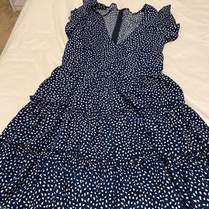 Dress never used before